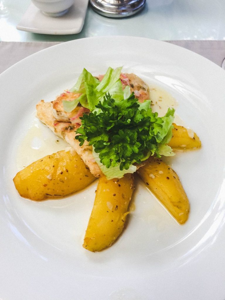 Delicious fish and potatoes at the Oasis Restaurant included in our safari of Seminyak spas