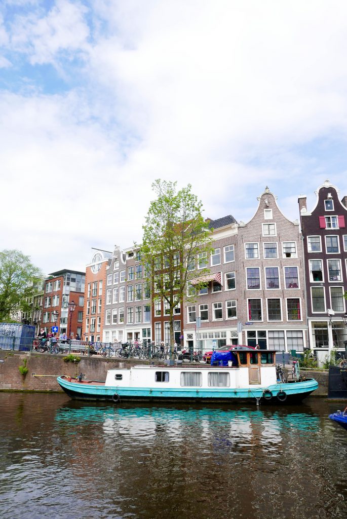 Houseboat Amsterdam