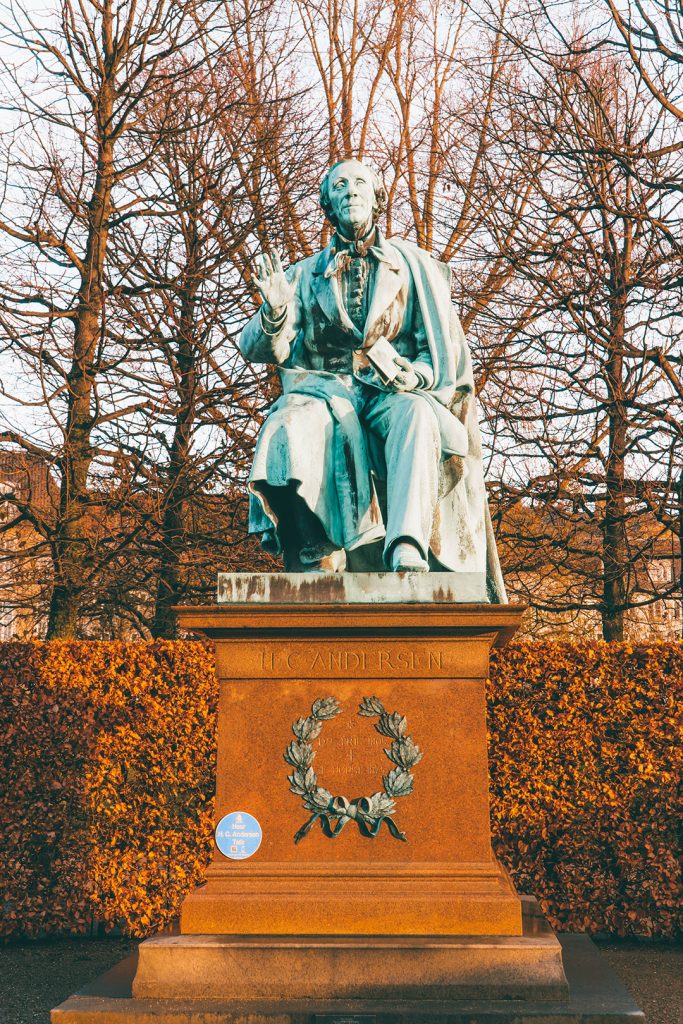 A statue of Hans Christian Anderson in the Rosenborg Castle gardens in Copenhagen